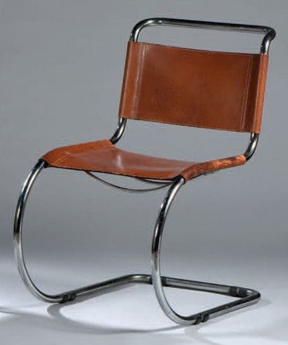 Ludwig MIES VAN DER ROHE & THONET

Chaise...
