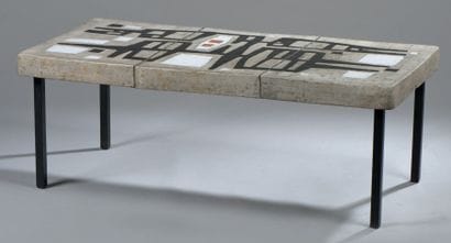 André BORDERIE (1923-1998)

Table basse à...