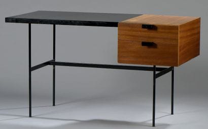 Pierre PAULIN ( 1927-2009)

Bureau à caisson...