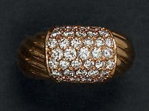 Bague jonc en or jaune 18K (750°/00) à godrons...