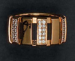 CHAUMET
Modèle Class One
Bague en or jaune...