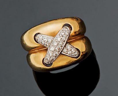Bague à doubles anneaux en or deux tons 18K...