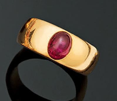 Bague bandeau en or jaune 18K (750°/00) sertie...