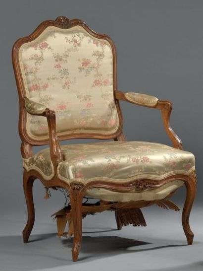 °Fauteuil à dossier à la Reine en hêtre naturel...