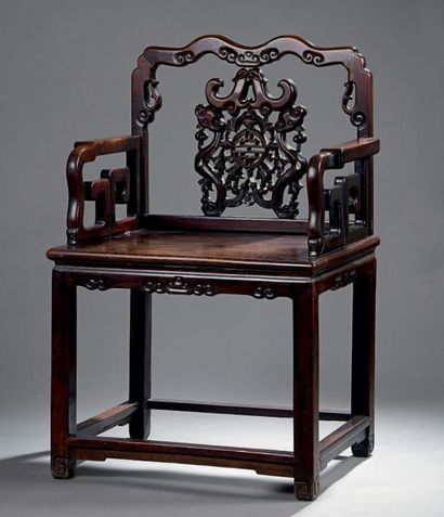 CHINE - XIXe siècle

Fauteuil de forme carré...