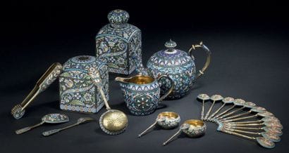 OVCHINNIKOV
Boîte à thé et sucrier quadrangulaires...