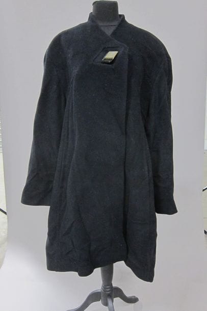 Yves SAINT LAURENT fourrures : Manteau en...
