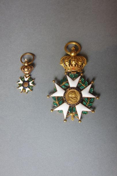 Croix d'officier de l'ordre de la Légion...