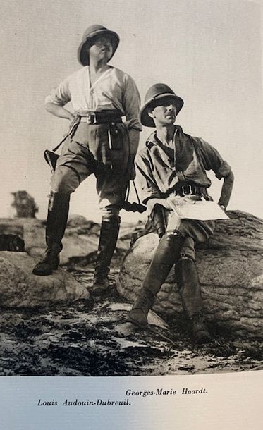 V23 Georges-Marie HAARDT et Louis AUDOUIN-DUBREUIL
Le...