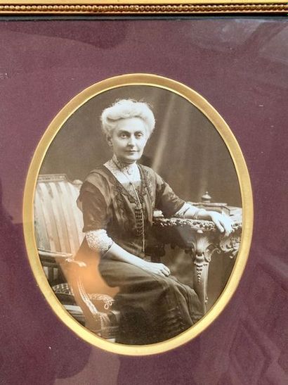 P22 Louise CHOUVET, XIXème siècle
PORTRAIT...