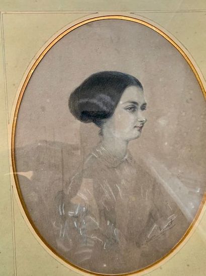 P22 Louise CHOUVET, XIXème siècle
PORTRAIT...