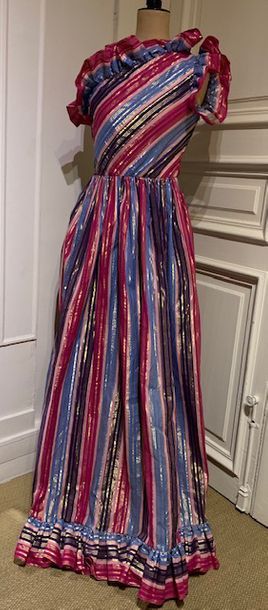 M6 GIVENCHY
Nouvelle Boutique, Paris, n°4111:...