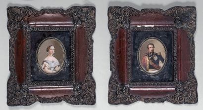 Paire de petites miniatures en chromolithographies...