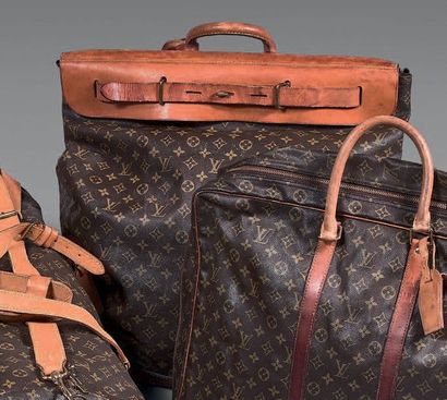 LOUIS VUITTON

Sac de voyage modèle Steamer...