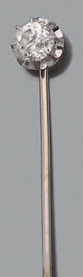Epingle à cravate en or gris 18K (750) et...