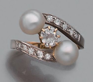 Bague croisée en or jaune 18K (750), sertie...