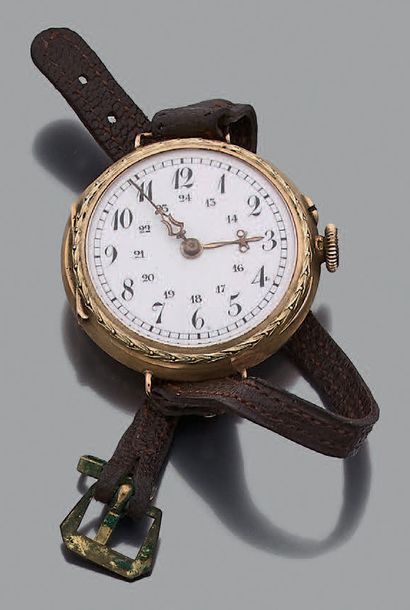 Montre de col en or jaune 18K (750), à remontoir,...
