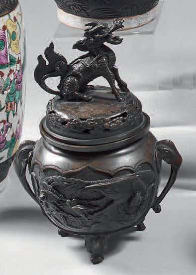JAPON - Epoque MEIJI (1868 - 1912)
Brûle-parfum...