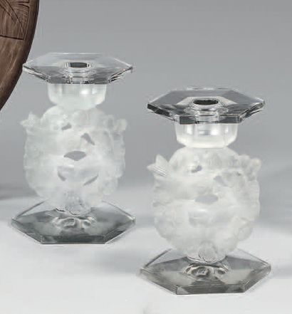 RENE LALIQUE (1860-1945)
Pair of table ends,...