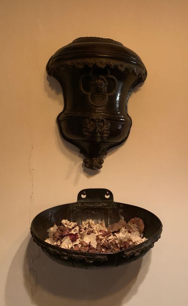 Fountain and its basin in patinated copper...