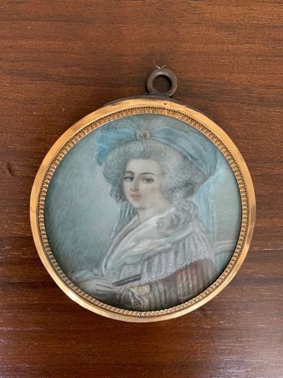 Round miniature representing a portrait of...