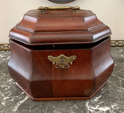 Mahogany tea box with mahogany sides, the...