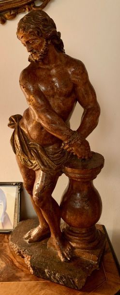 Statue in carved softwood representing Christ...