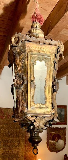 Lantern in patinated gold-patinated embossed...