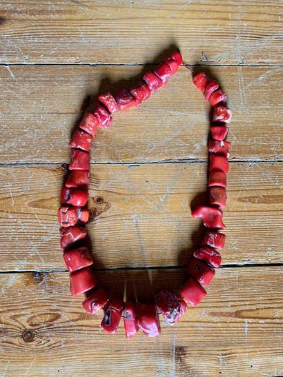 Necklace made of pieces of raw coral.