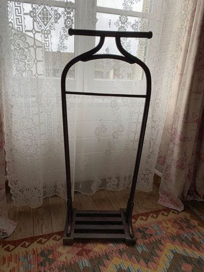 Bentwood night valet.
Czech work of the FISCHEL...