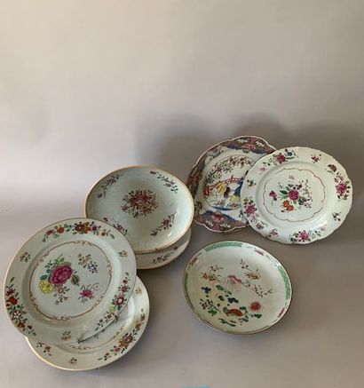 COMPAGNIE DES INDES.
Ensemble en porcelaine...