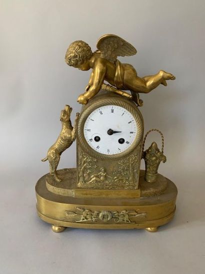 Pendule en bronze doré, le mouvement dans...