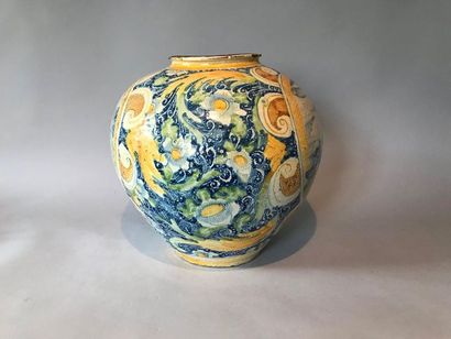 Earthenware ball-shaped vase with polychrome...