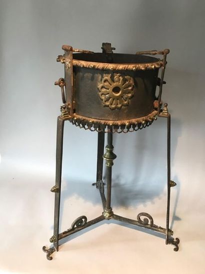Brazier in wrought iron, sheet metal and...