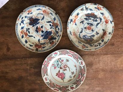 Chine, XVIIIème siècle.

Paire d'assiettes...