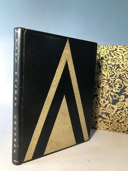 Paul Valéry
Charmes, Paris NRF. Volume in...