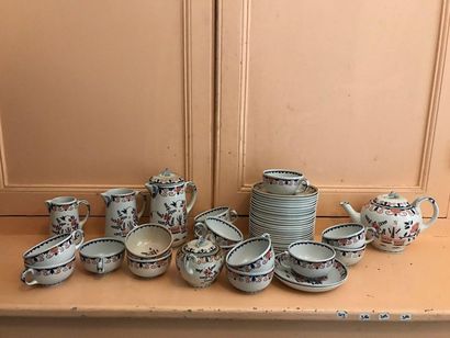 WEDGWOOD earthenware tea set, Etruria model:...