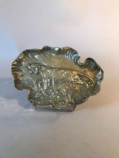 Vide-poche en bronze de forme contournée...