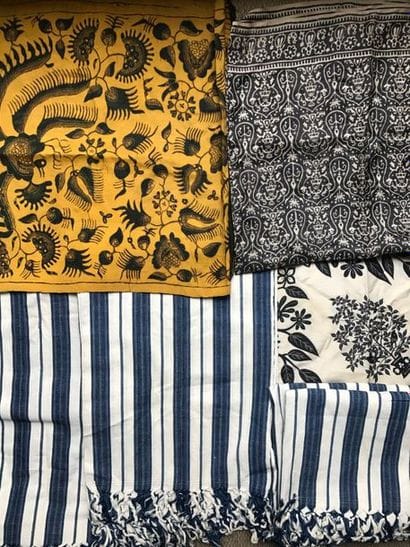 Lot of fabrics: one mustard scarf, two silk...