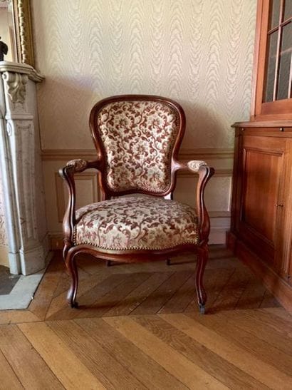Pair of mahogany armchairs, the square back...
