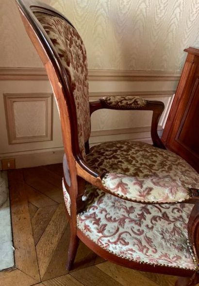 Pair of mahogany armchairs, the square back...