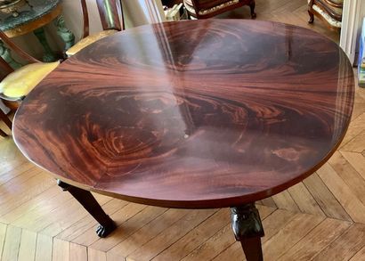 Oval dining table in mahogany and flamed...