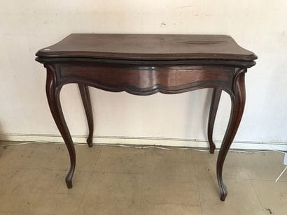 Mahogany and mahogany veneer game table,...