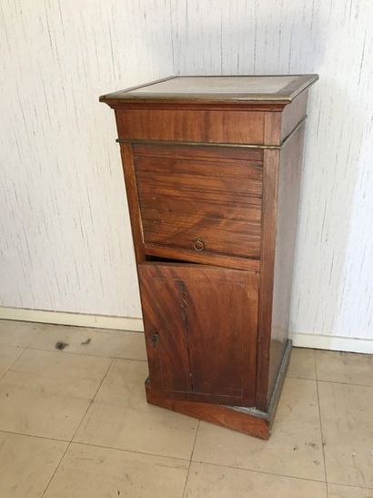 Mahogany and mahogany veneer bedside table...
