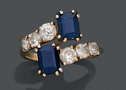 Bague à monture en or jaune 18K (750), formée...