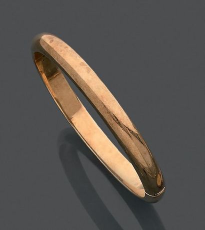 Bracelet jonc ouvrant, en or jaune uni 14K...