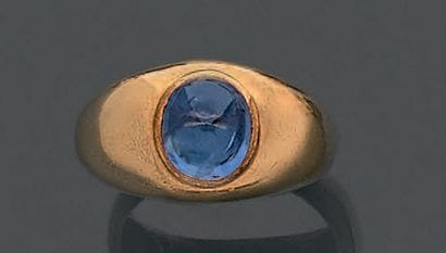 Bague jonc en or jaune 18K (750), ornée d'un...