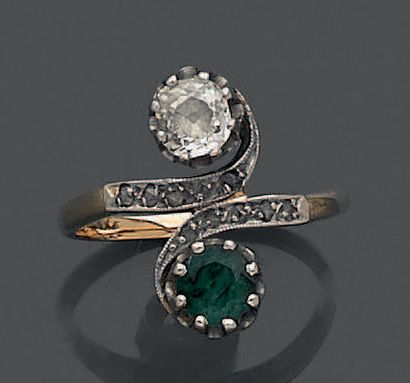 Bague Vous et Moi en or jaune et or gris...