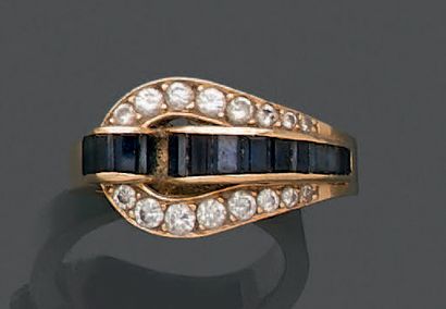 Bague en or jaune 18K (750), ornée d'une...