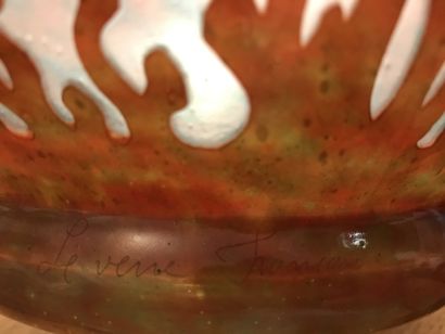 CHARDER. 
Large multilayer bubble glass bowl,...